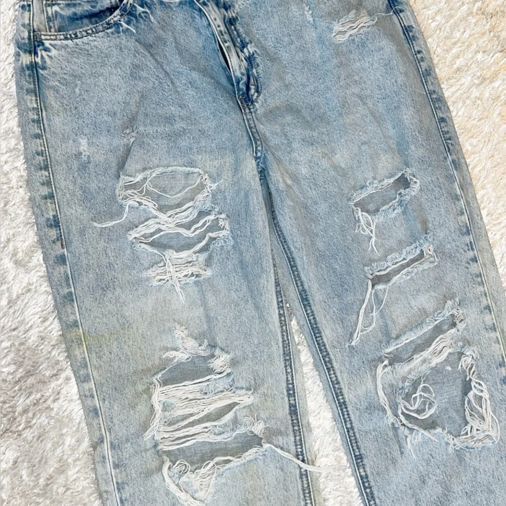 Nature Denim Light Wash Distressed Wide leg Jeans - Picture 3 of 10